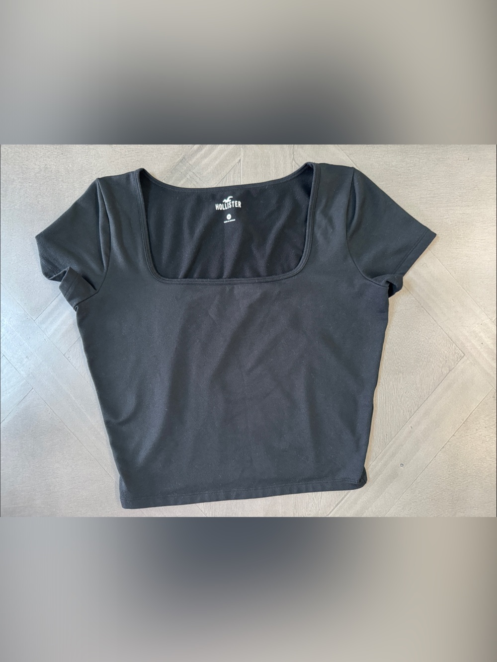 Hollister Black Short Sleeve Square Neck Tee